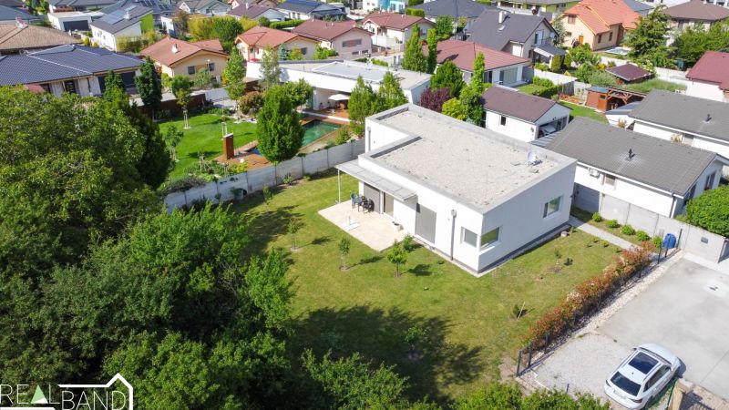 Prodej Rodinný dům, Rodinný dům, Fialková, Galanta, Slovensko