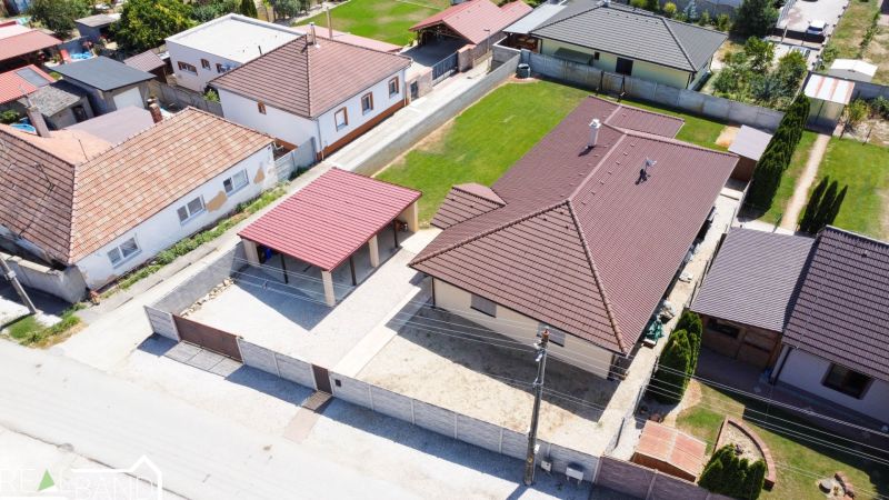 Prodej Rodinný dům, Rodinný dům, Košúty, Galanta, Slovensko